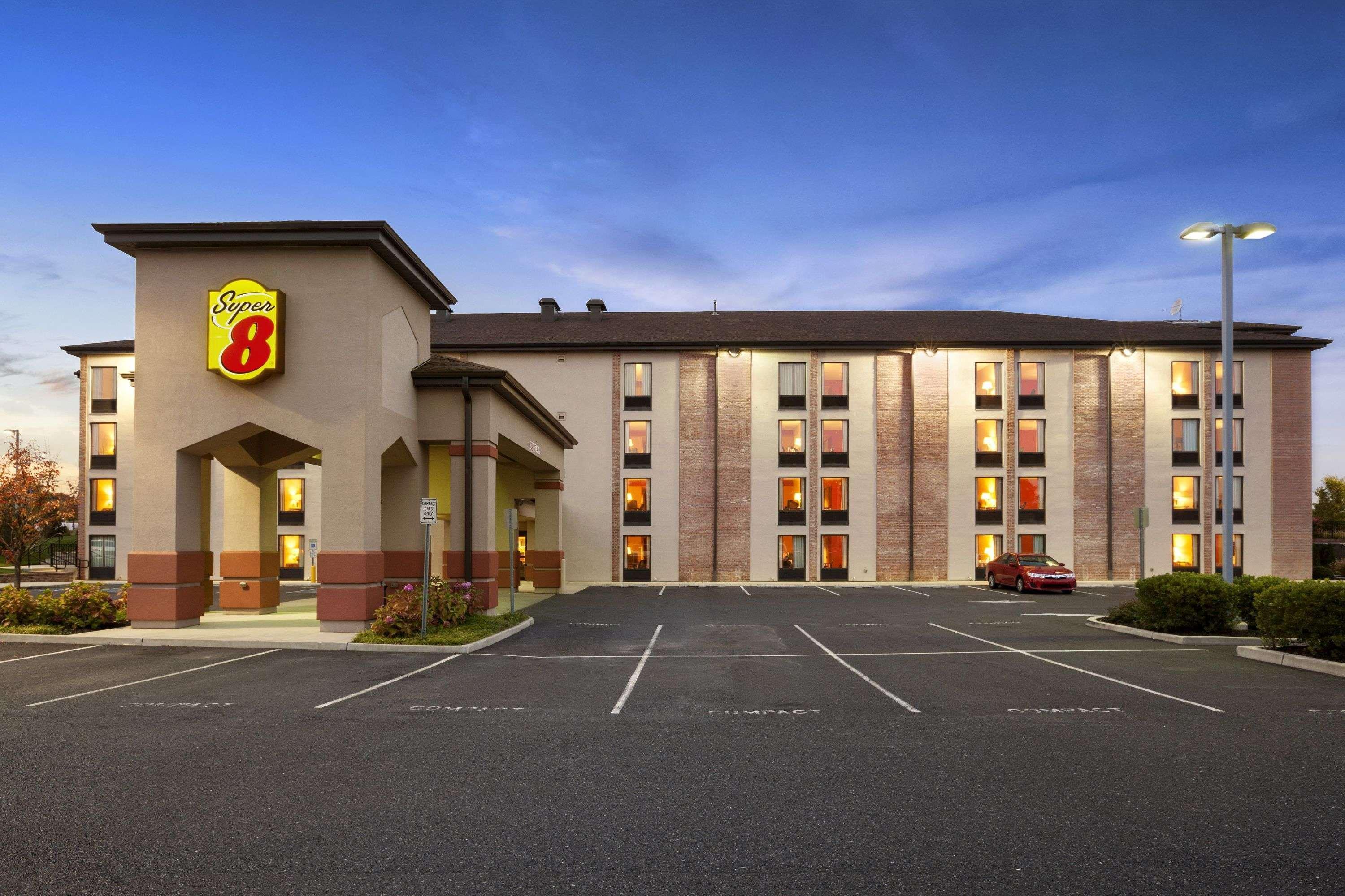 Hotel Super 8 By Wyndham Mount Laurel Exterior foto